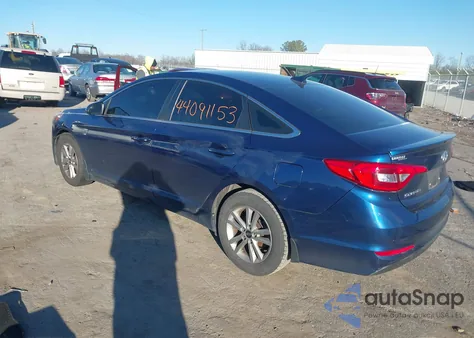 2015 Hyundai Sonata Se z USA, uszkodzony, nr VIN 5NPE24AF2FH189093
